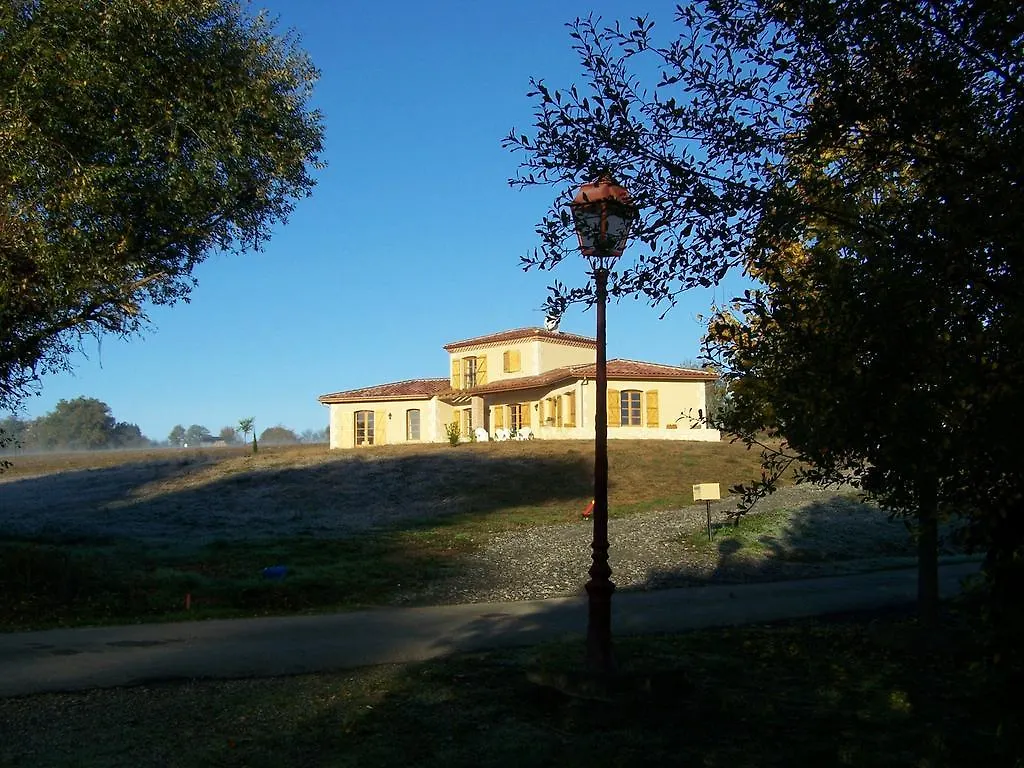 Longdole Bed & Breakfast Gaujan